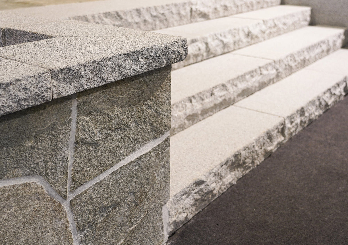 Avtäckning Bergama Granit Combi Grå 500x260x70 - Stenbolaget