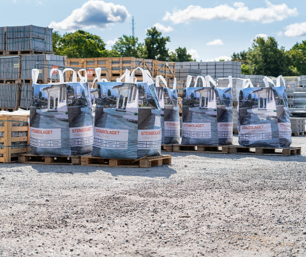 Dekorsten Tumlad Toros Svart/Vit 20 - 40 1000kg - Stenbolaget