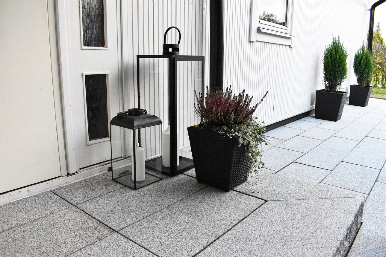 Granithäll Bergama Grå 500x250x20 - Stenbolaget