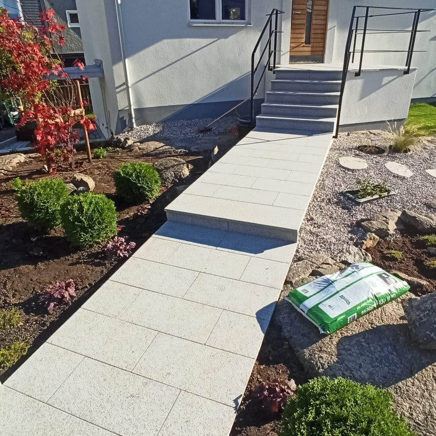Granithäll Bergama Grå 600x300x60 - Stenbolaget