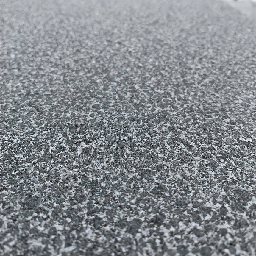 Granithäll Grafitgrå 300x300x30 - Stenbolaget