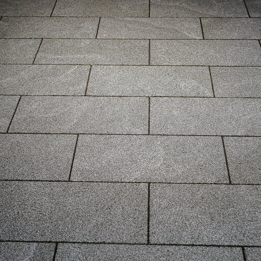 Granithäll Grafitgrå 600x300x30 - Stenbolaget