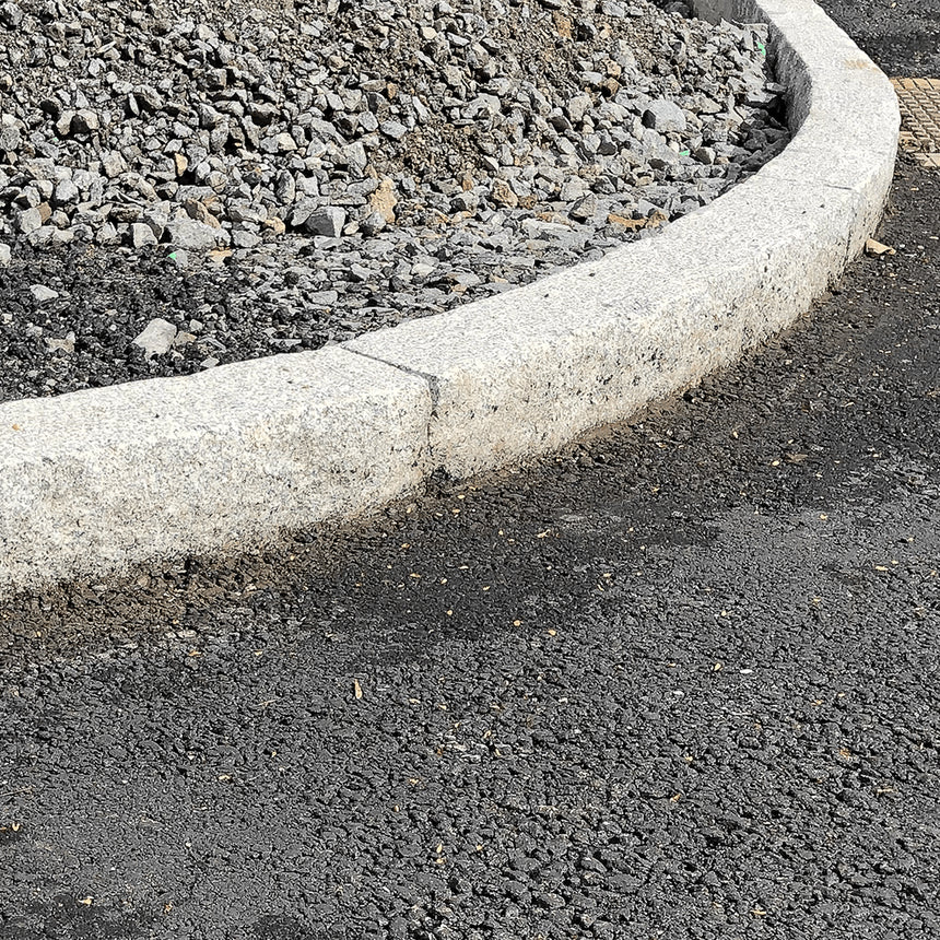 Granitkantsten Bergama RV4 Grå Radie 1,0 500 - 1100 - Stenbolaget
