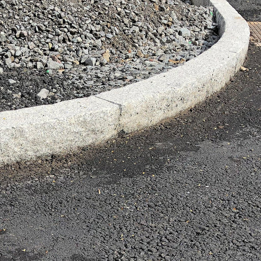 Granitkantsten Bergama RV4 Grå Radie 6,0 500 - 1100 - Stenbolaget