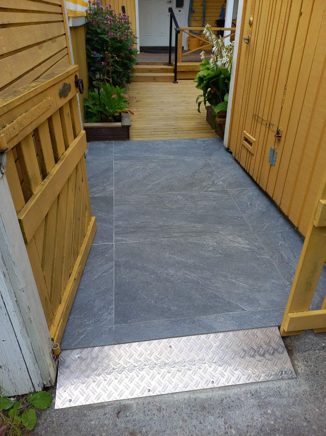 Granitkeramik Marstrand Svart 897x597x20 - Stenbolaget