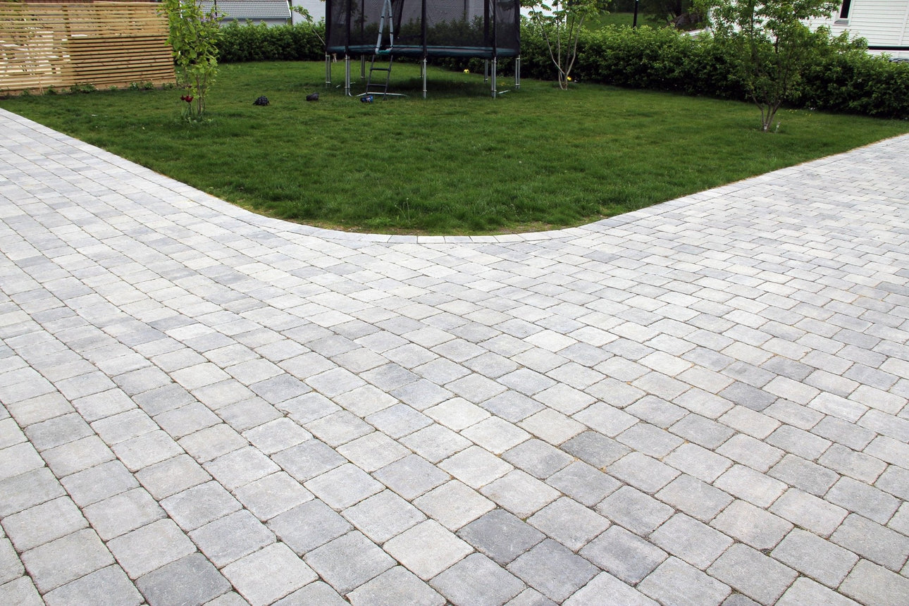 Marksten Visby Struktur Kvadrat Gråmix 50mm - Stenbolaget