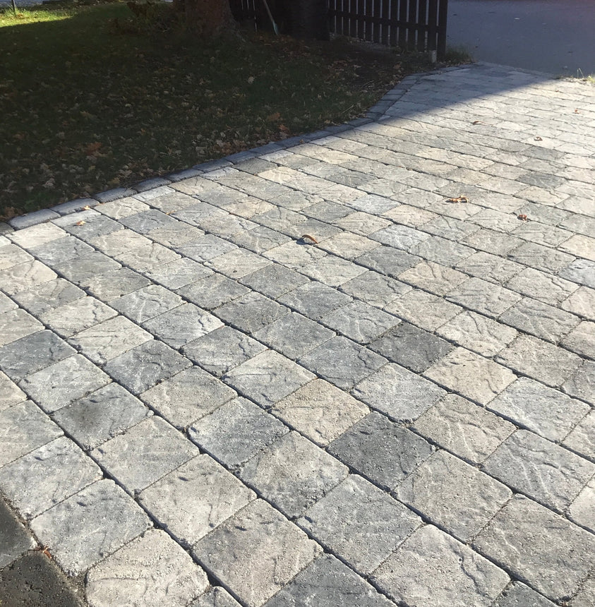 Marksten Visby Struktur Kvadrat Gråmix 50mm - Stenbolaget