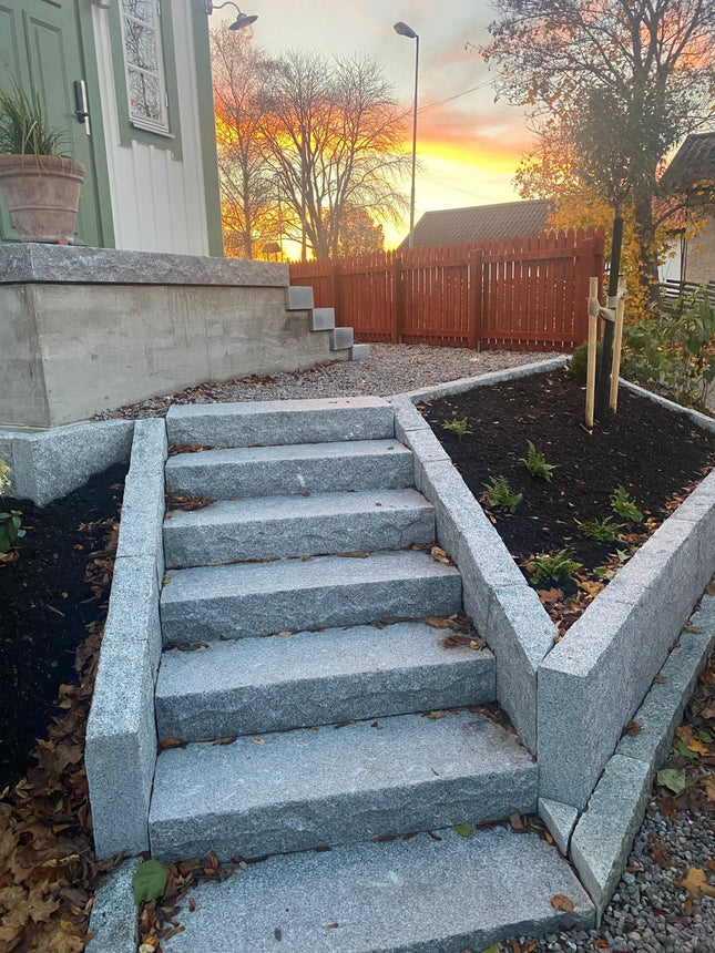 Murblock Bergama Granit Rustik Grå 700x400x120 - Stenbolaget