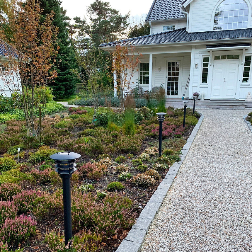 Pollare Saturnus Black LightsOn - Stenbolaget