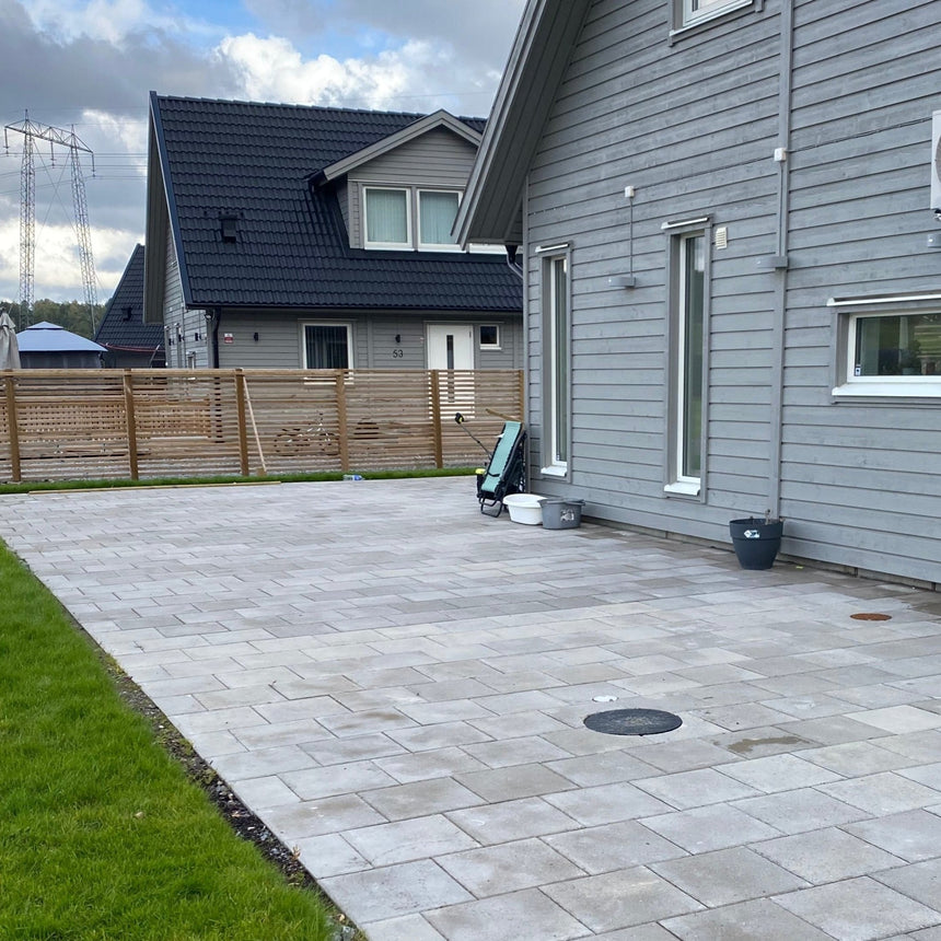 Slät Platta Grå 350x350x50 - Stenbolaget
