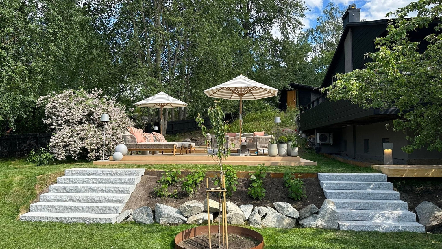 Stentrappa Bergama Granit Premium Grå 1700x350x150 - Stenbolaget Trappor - Granit