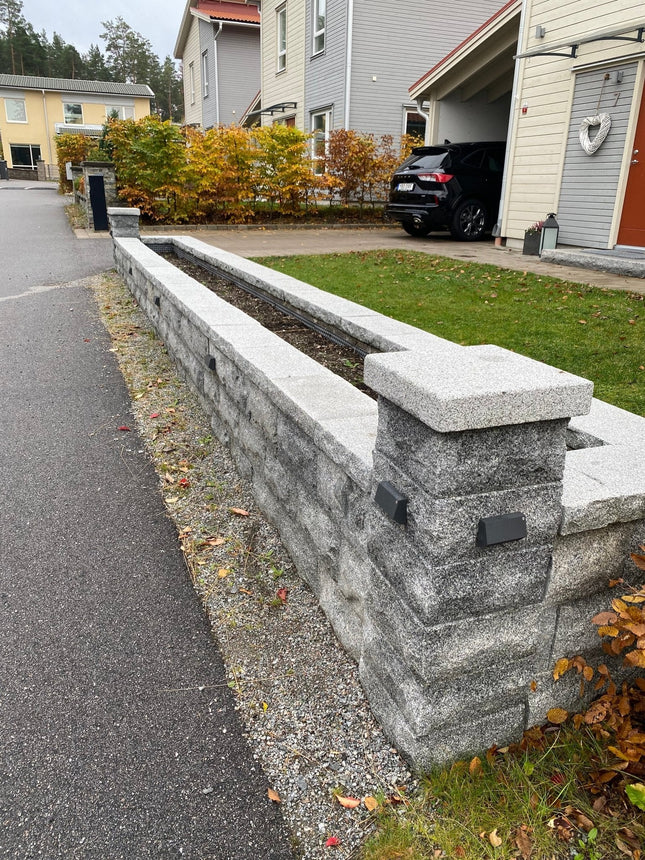Stolptopp Bergama Granit Grå Modern 350x350x70 - Stenbolaget