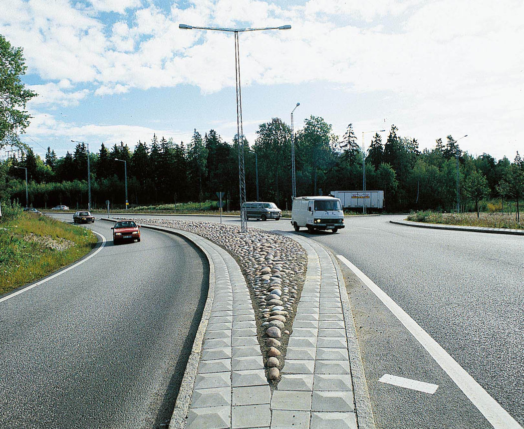 Valmplattan Grå 350x350x80 - 115 - Stenbolaget